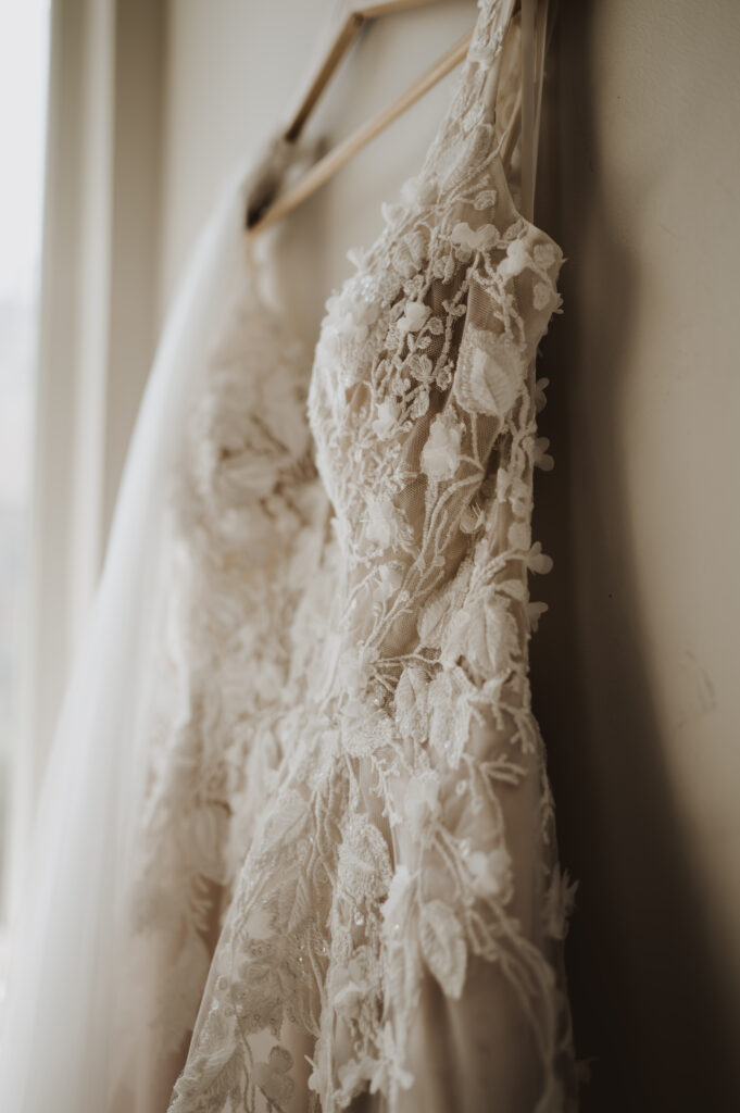 Romantic Style Lace Wedding Dress- Lake Erie Building Wedding Venue, Cleveland OH Photographed by Arastasia Photography